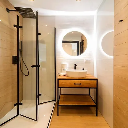 Apartment Invest Centrum Park 6 *