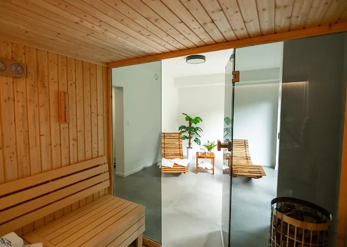 Invest Centrum Park 6