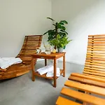Invest Centrum Park 6 *