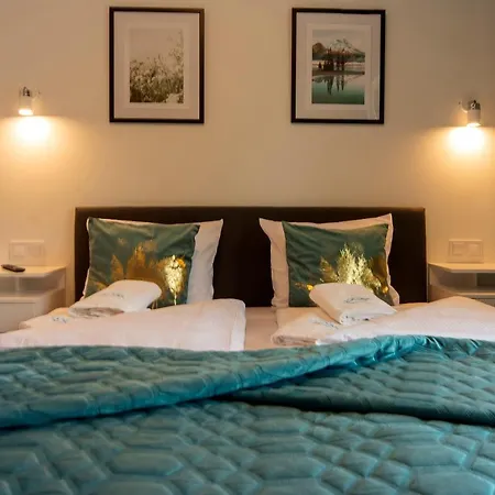 Invest Centrum Park 6 Apartman *