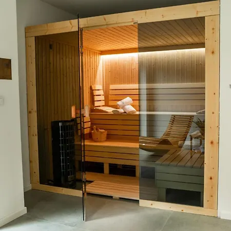 Invest Centrum Park 6 Apartman *